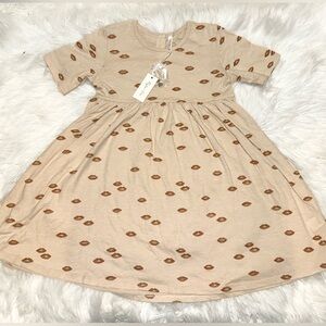 Rylee + Cru Cream Dress with Brown Lip Print NWT 8-9Y
